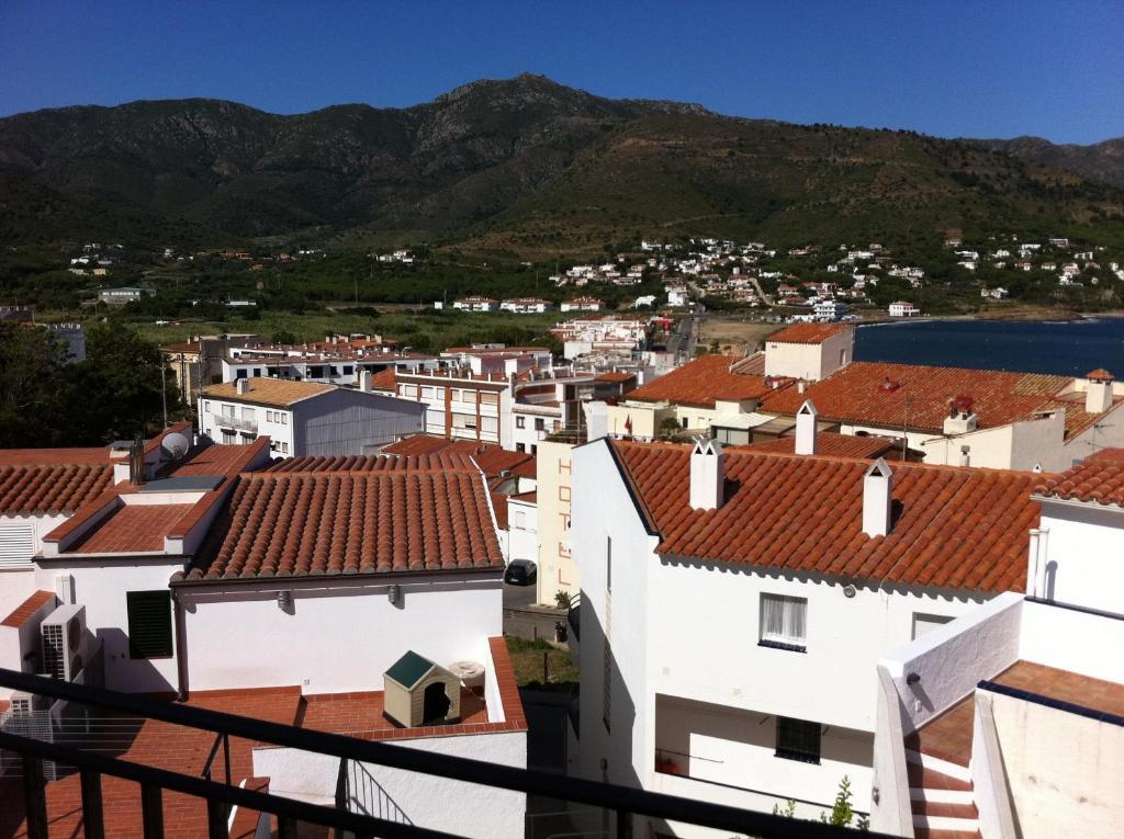 Hostal German El Port De La Selva Bilik gambar